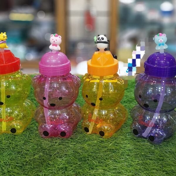 Plastic Fama & Uzzi. Kid's Bear Water Bottle with Straw     Each💫🌟 Random Colours 💫💫