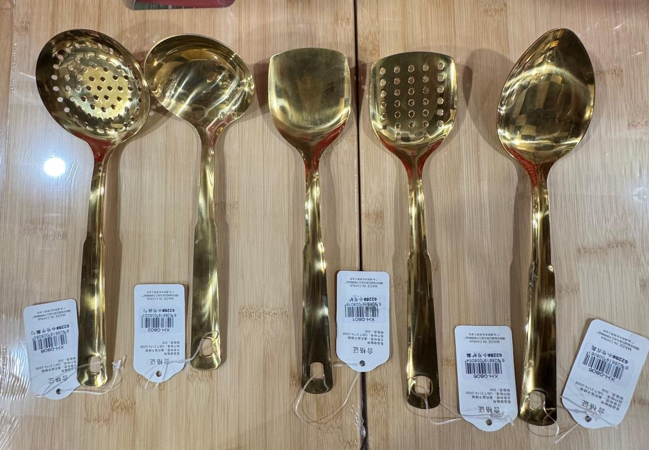 Golden-Spoon-220-each.jpeg Golden Spoon each - Image 1